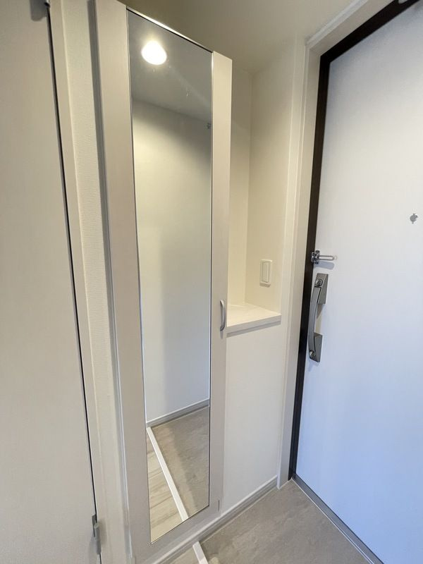 リブリ・フィリアの玄関