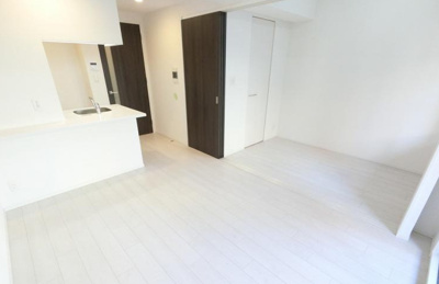 【居間・リビング】 | レオンコンフォート難波南Ⅱ 仲介手数料無料