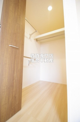 【収納】 | ヴィクトワール | 便利なウォークインクローゼット♪