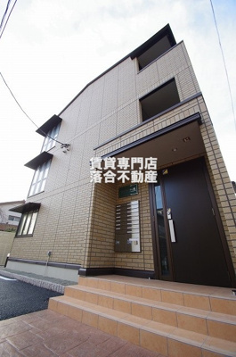 【エントランス】 | ヴィクトワール | オートロック付きで安心♪