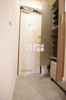 【収納】 | ヴィクトワール | たっぷり入るシューズ収納♪