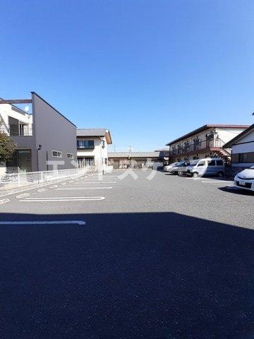 カーサ・セレーノの駐車場|高崎、前橋のお部屋探しはエンドスケープまで！お客様の理想お聞かせ下さい♪