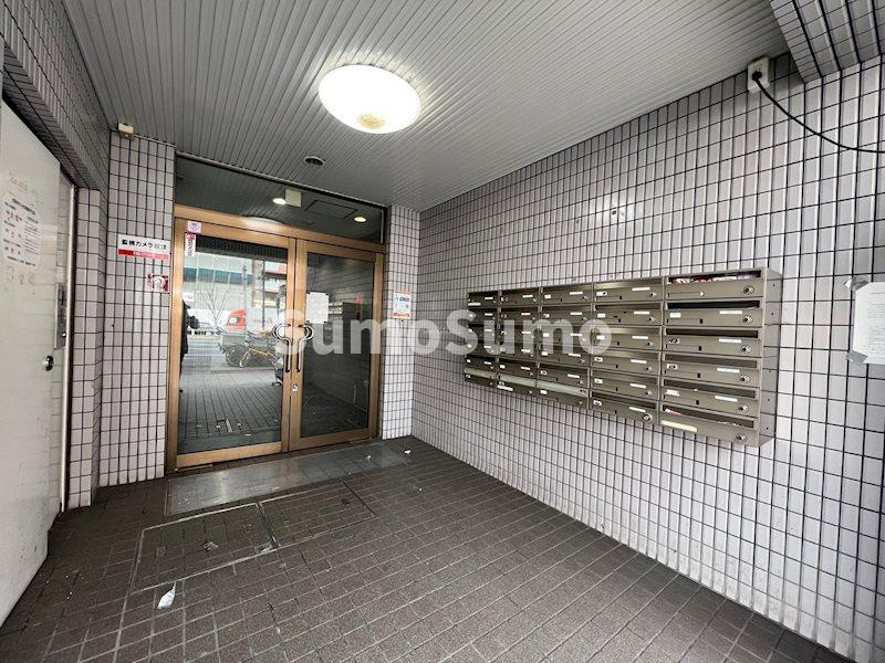 フローライト桜川のエントランス|清潔なエントランスです