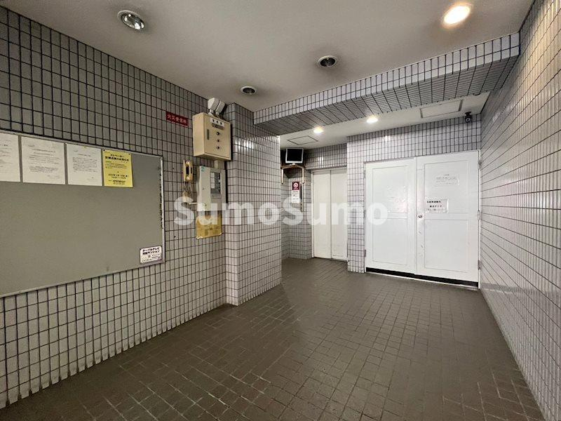 フローライト桜川のロビー|落ち着いたロビーです