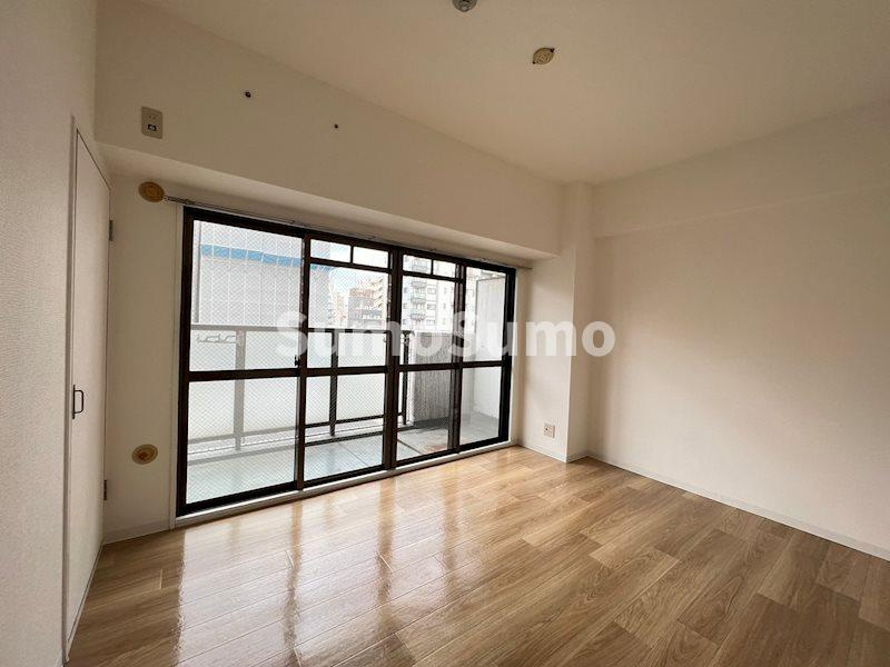 フローライト桜川の居間・リビング|こちらの居間で趣味の時間をお楽しみください