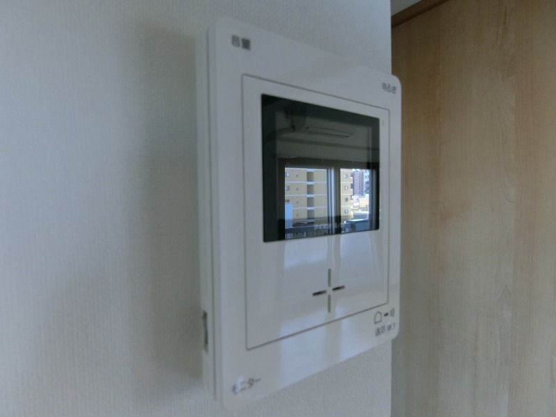 鶯谷富士パームのセキュリティ|モニター付きインターホン