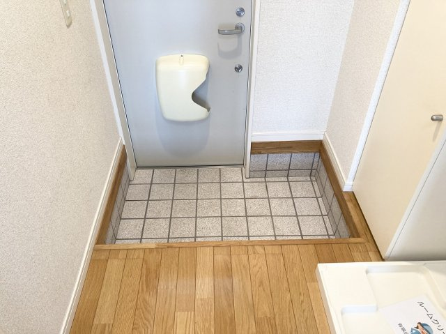 ハイツＳＩＣⅢの玄関|参考写真