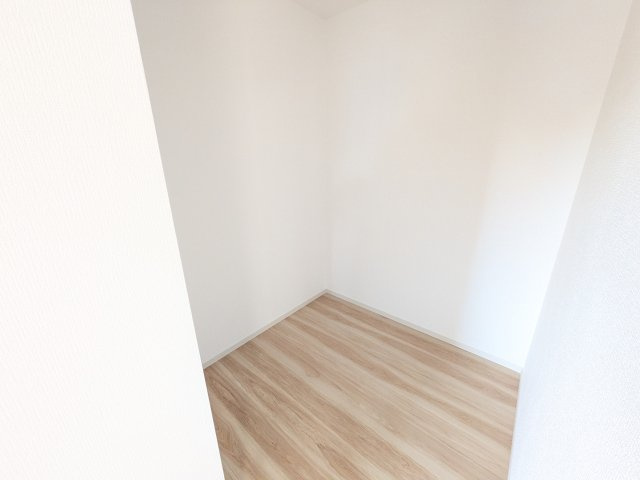 牛久市南　18期　新築戸建の収納