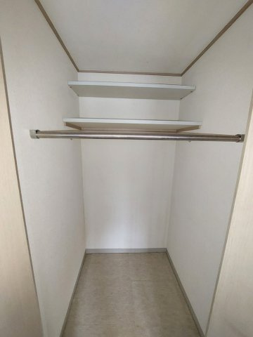 市川大野パークハウスの収納|洋室5.5帖収納