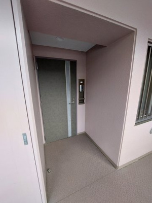 【その他共用部分】 | 市川大野パークハウス | 住戸玄関（外）