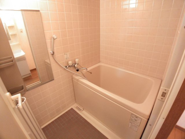 パレス小沢7の浴室|参考写真