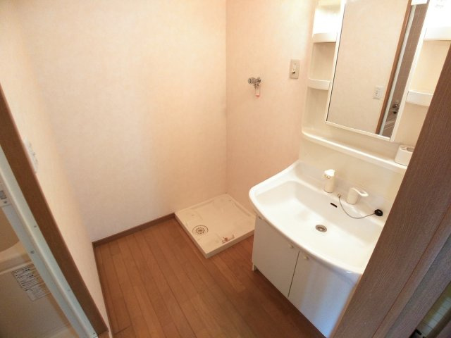 パレス小沢7の洗面所|参考写真