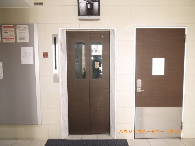 【玄関】 | ドミール池袋 | 勿論エレベーターが備え付けられています。