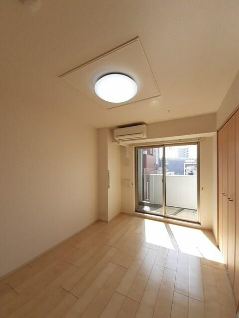 アルカディアⅤの居間・リビング