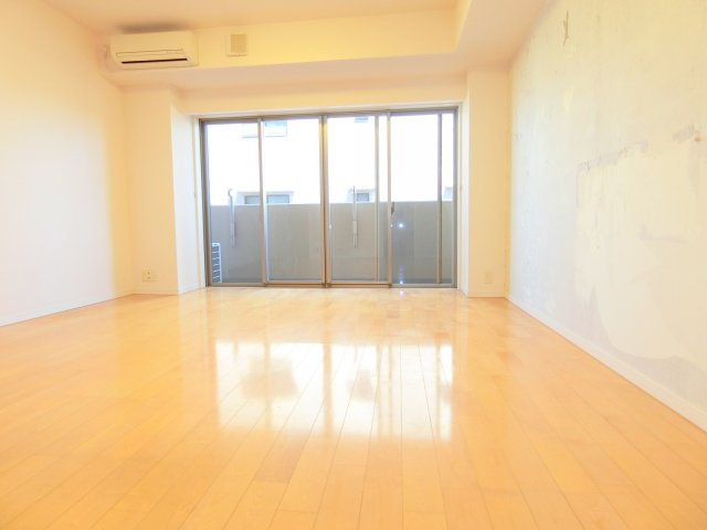 クリオ蒲田Ⅱの居間・リビング