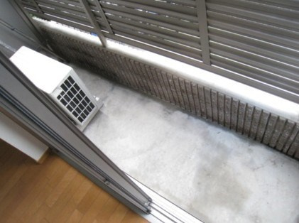 コンフォール阿佐谷のバルコニー