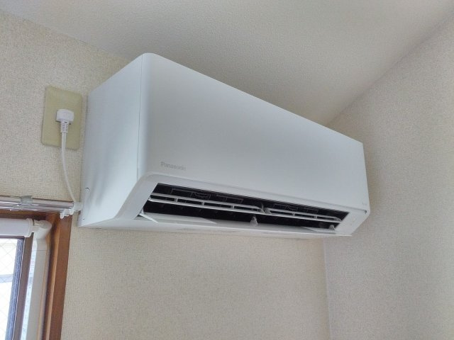 ルミエールミタの設備|エアコン新品