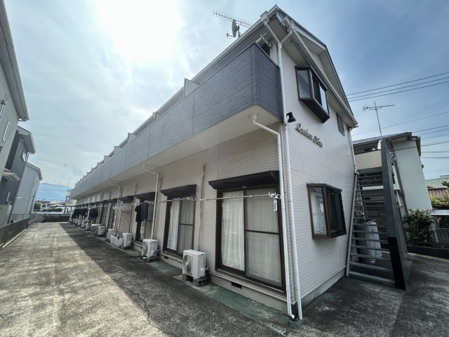 ルミエールミタの外観