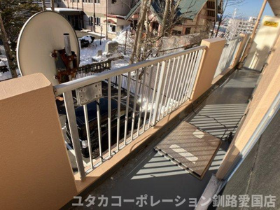 【バルコニー】 | 浦見ポートビューマンション136号室 | 広々バルコニー！お洗濯ものたくさん干せそう☆