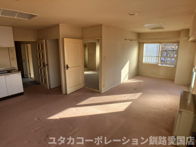 【居間・リビング】 | 浦見ポートビューマンション136号室 | 広々間取りの2LDKです☆