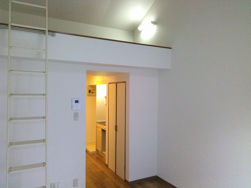 ルミエールミタの洋室