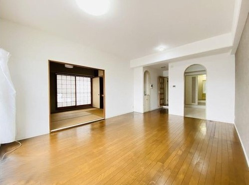 ファミール京橋　7階の居間・リビング