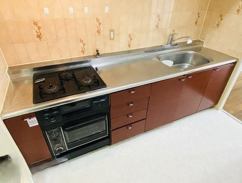 ファミール京橋　7階のキッチン