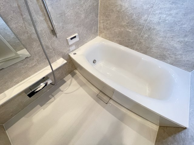 ライオンズマンション宝塚武庫川町の浴室|お風呂です
