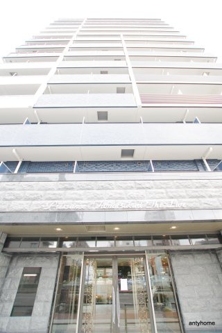 プレサンス玉造ザ・ライブ　仲介手数料無料のエントランス