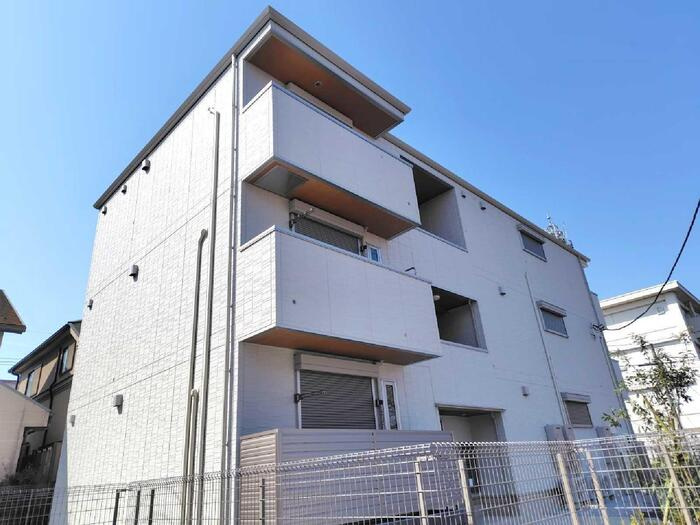 稲城市大丸のアパート
