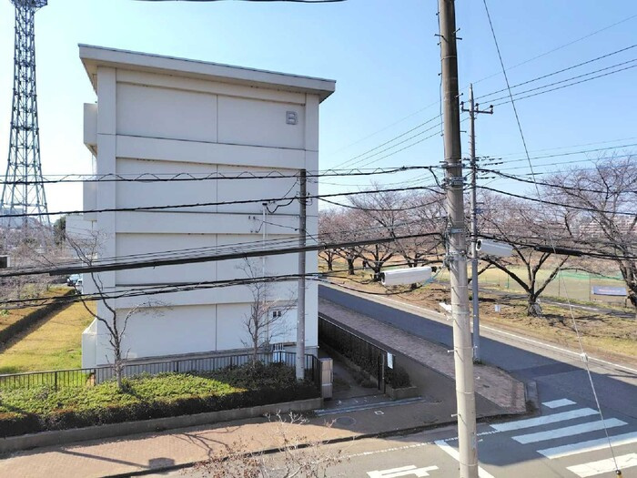 稲城市大丸のアパートの展望