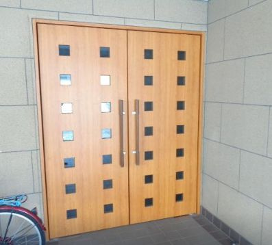 【エントランス】 | パークレスト | 清潔なエントランスです