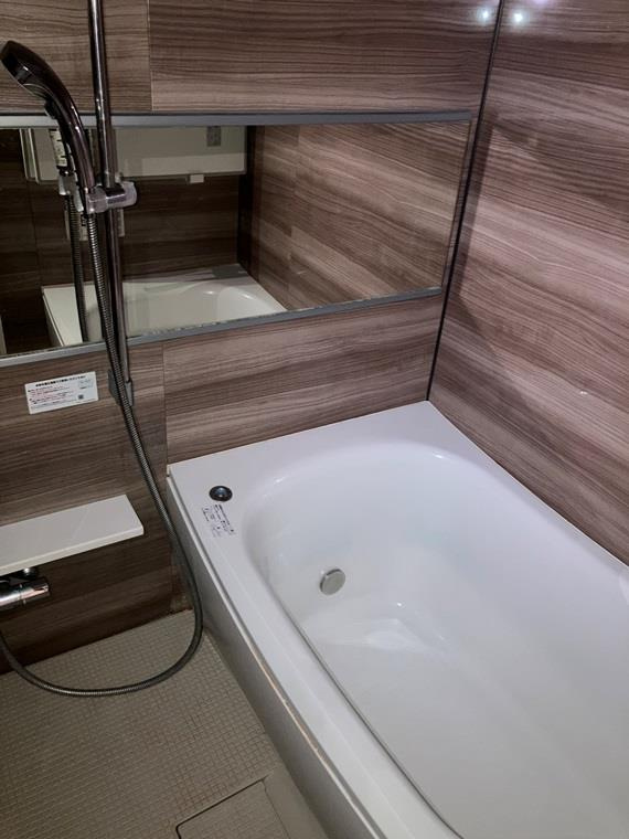 アーバンクリスタル九段下の浴室