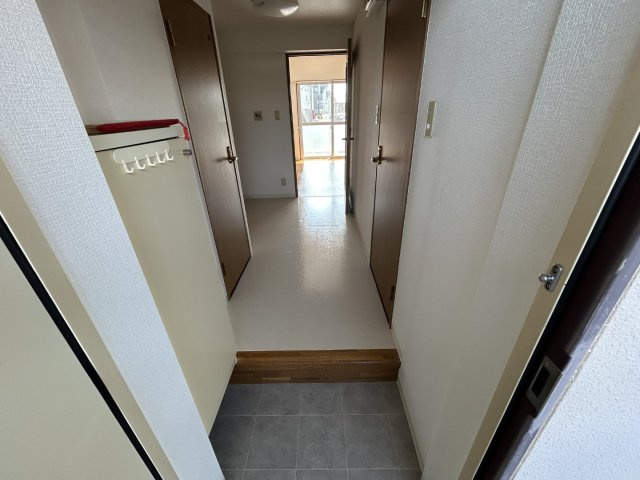 スプリングス赤坂Ⅰの玄関|他室参考写真