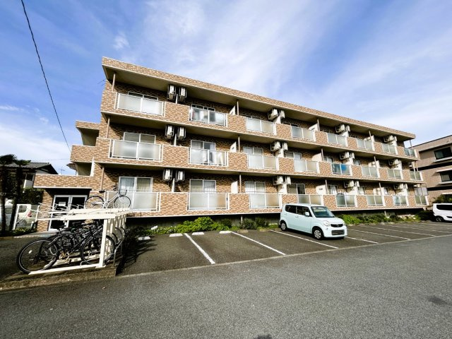 スプリングス赤坂Ⅰの外観