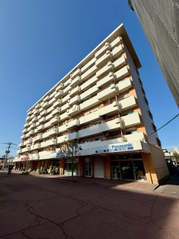 鴨池ハイム6号棟の外観