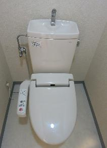 オーパスホームズ白山（旧ＨＦ白山レジデンス）のトイレ