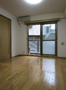 オーパスホームズ白山（旧ＨＦ白山レジデンス）のバルコニー