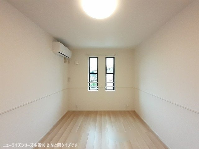 プラウド四屋　Ⅰの内装|内装は落ち着いています