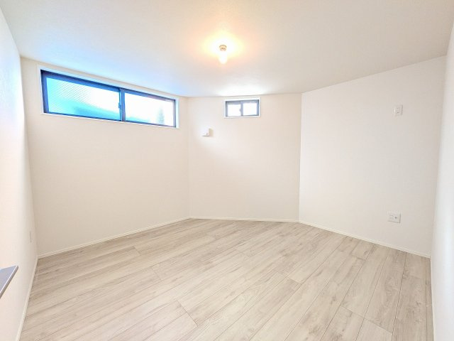 八王子市　子安町　新築一戸建て　４期の子供部屋|～3階5.8帖の洋室です～