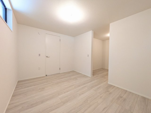 八王子市　子安町　新築一戸建て　４期の収納|～ウォークインクローゼットでお荷物がスッキリ収まります～