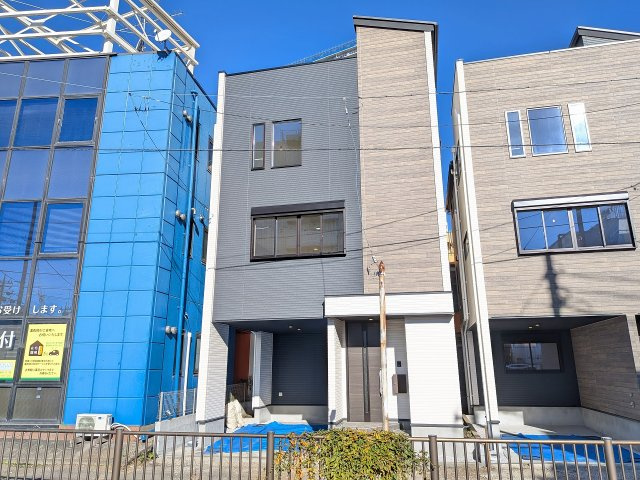 八王子市　子安町　新築一戸建て　４期の外観|～八王子駅徒歩4分　2駅4路線徒歩利用可能　周辺環境大充実、生活のしやすい立地です～