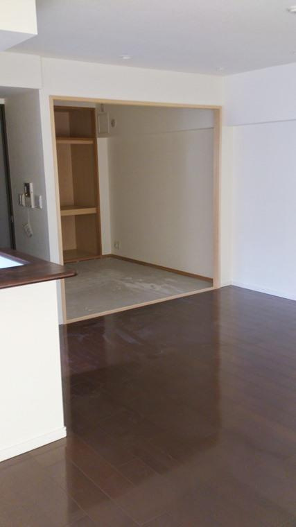 グランシーズン相模大野の居間・リビング