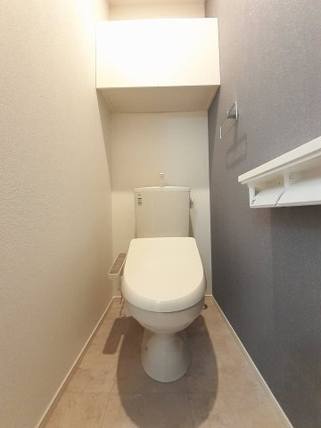 アンサンブル・デュオ　Ａのトイレ|清潔感のあるトイレです