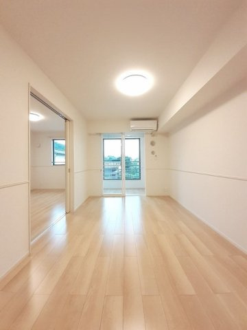 アンサンブル・デュオ　Ａの居間・リビング|ゆったり過ごせる居間です