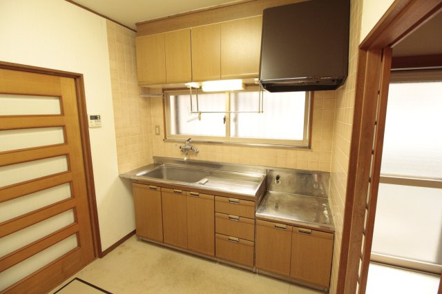 【キッチン】 | 酒々井町貸家