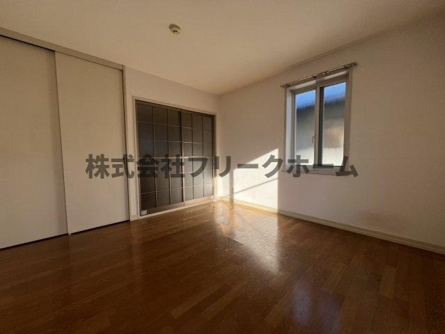 小金井市本町５丁目のアパートの寝室