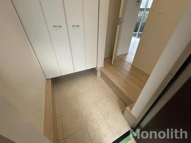 貝塚市澤戸建賃貸の玄関