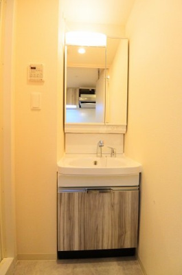 【独立洗面台】 | レシオスなんばVOGUE