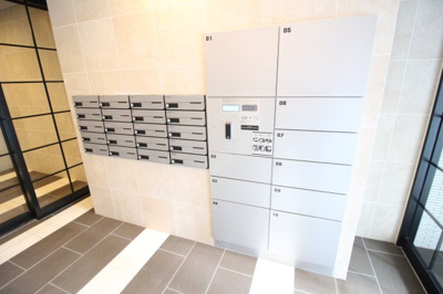 【その他共用部分】 | silus昭和町 | 宅配BOXもあります